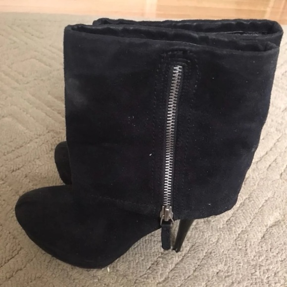 Booties - Picture 4 of 4